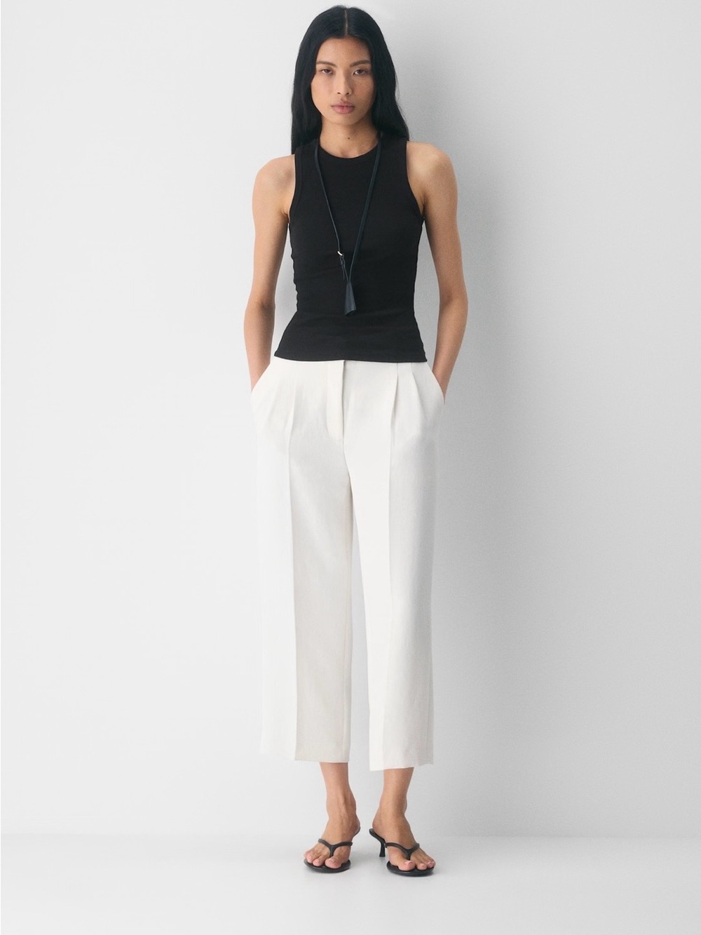 Aritzia Wilfred The Effortless Pant Cropped - White - Size 0 - Picture 1 of 5